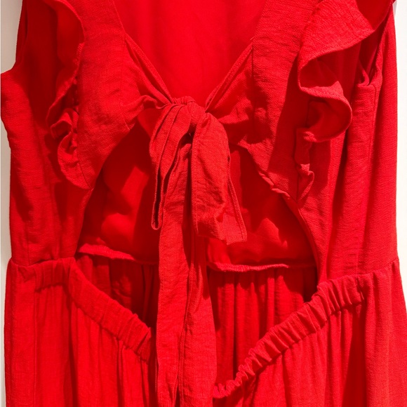 Like new, Cece red maxi dress, ties in back, Size M - Picture 4 of 8
